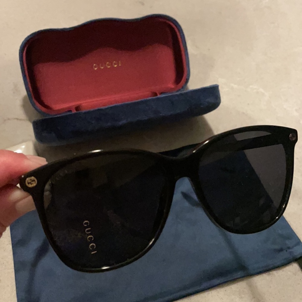 Gucci sunglasses square 57mm
